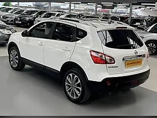 Used 2010 Nissan Qashqai Tekna White - Interior and Exterior details 2