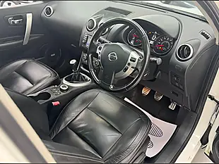 Used 2010 Nissan Qashqai Tekna White - Interior and Exterior details 3