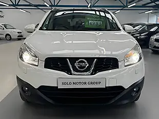 Used 2010 Nissan Qashqai Tekna White - Interior and Exterior details 7