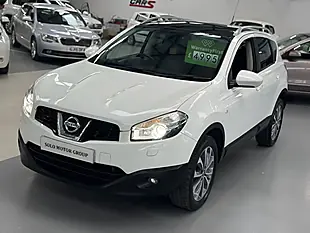 Used 2010 Nissan Qashqai Tekna White - Interior and Exterior details 8