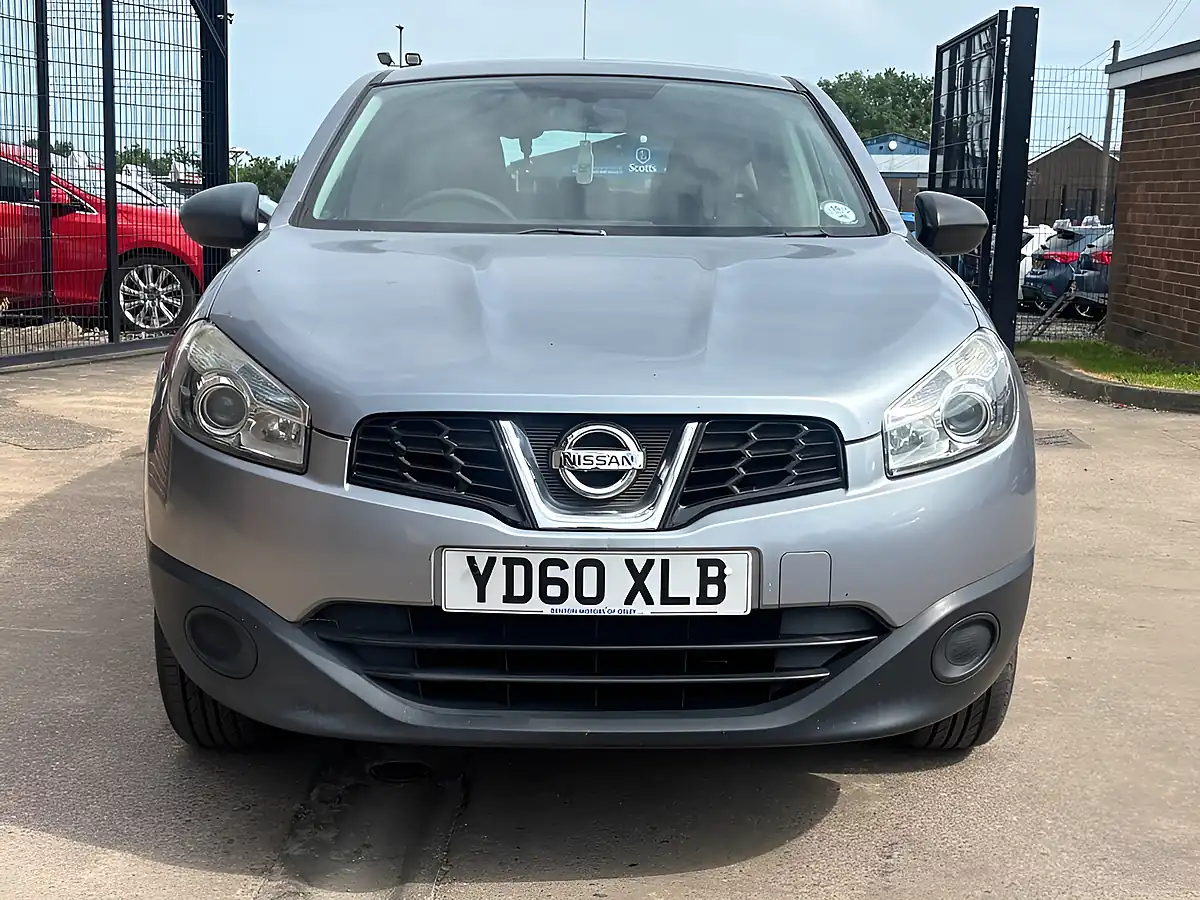 Used 2010 Nissan Qashqai Visia Grey - Interior and Exterior details 2
