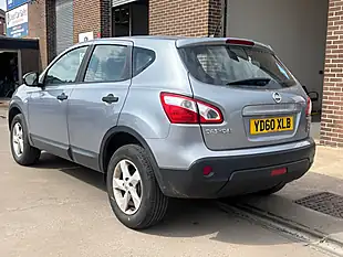 Used 2010 Nissan Qashqai Visia Grey - Interior and Exterior details 5