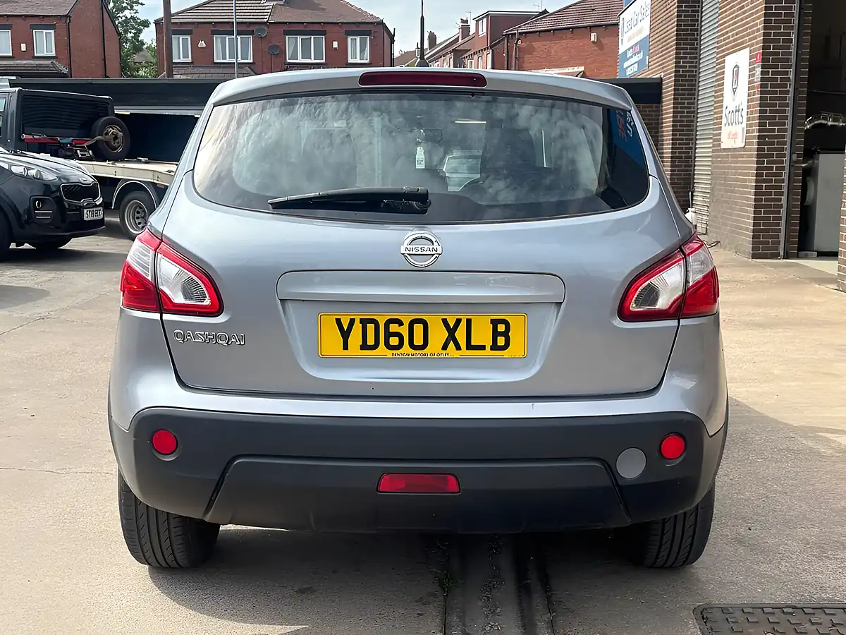 Used 2010 Nissan Qashqai Visia Grey - Interior and Exterior details 6