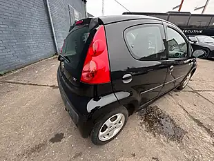 Used 2010 Peugeot 107 Millesim Black - Interior and Exterior details 7