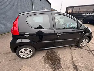 Used 2010 Peugeot 107 Millesim Black - Interior and Exterior details 8