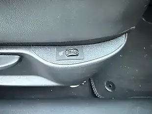 Used 2010 Peugeot 207 Allure White - Interior and Exterior details 11