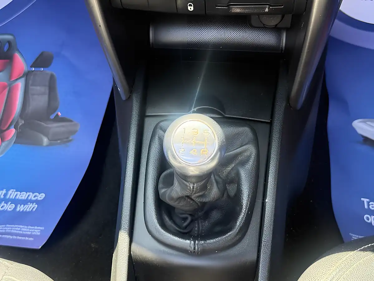 Used 2010 Peugeot 207 Cc Allure Black - Interior and Exterior details 13
