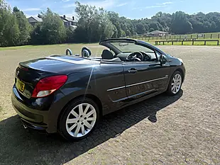 Used 2010 Peugeot 207 Cc Allure Black - Interior and Exterior details 6