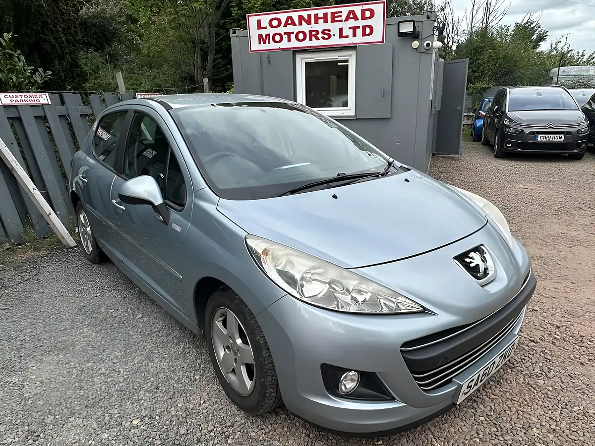 Used 2010 Peugeot 207 Millesim Blue - Front View