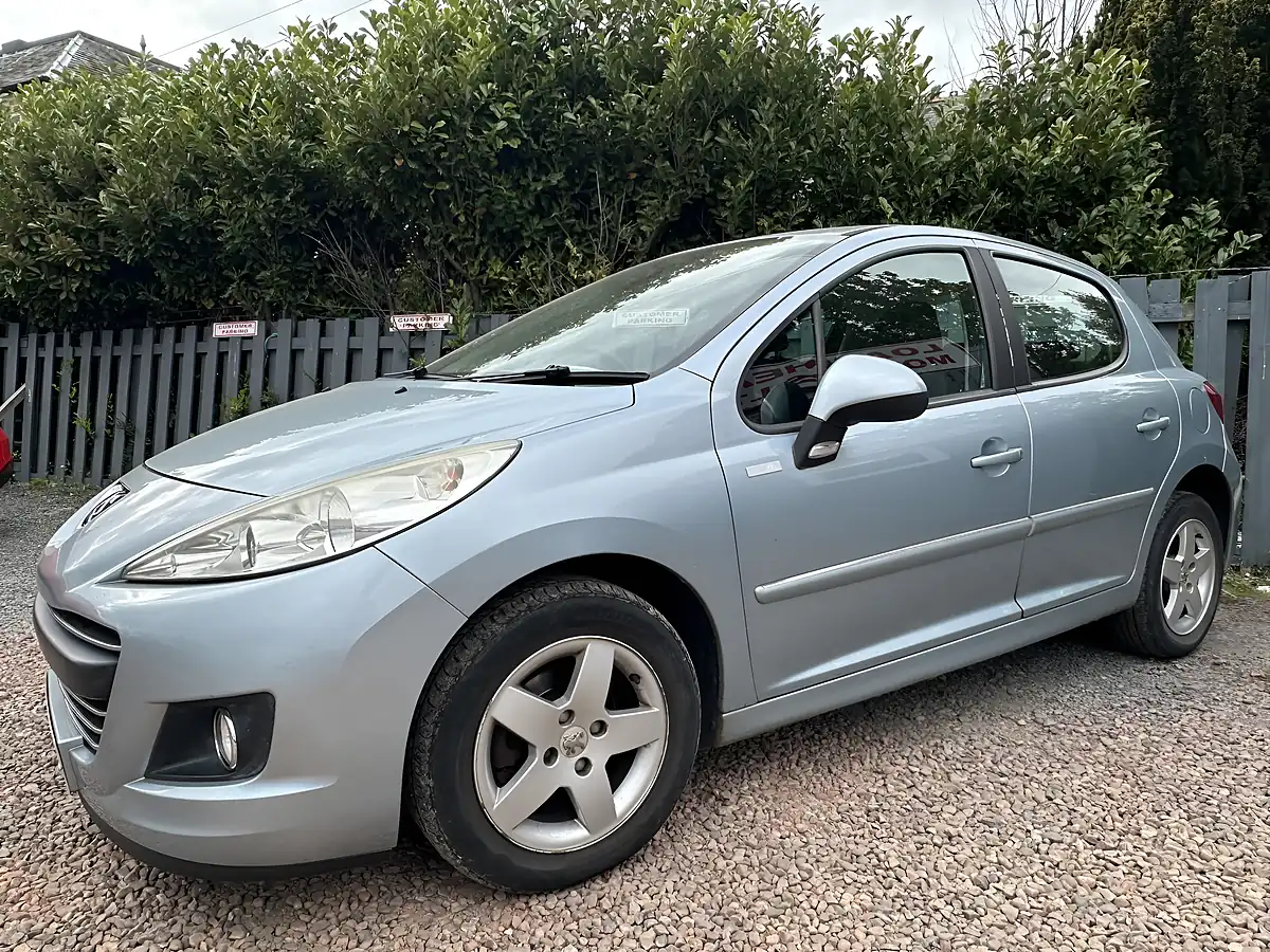 Used 2010 Peugeot 207 Millesim Blue - Interior and Exterior details 6