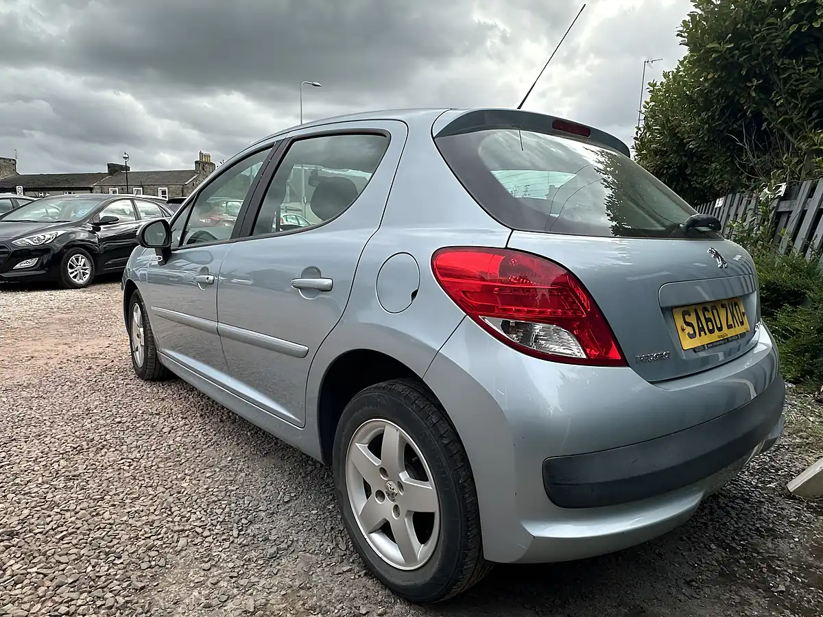 Used 2010 Peugeot 207 Millesim Blue - Interior and Exterior details 9