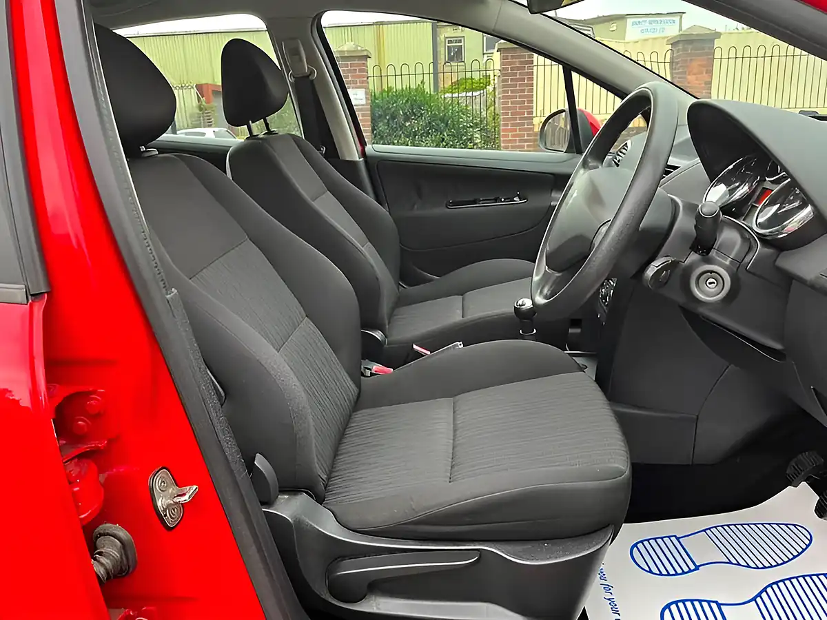 Used 2010 Peugeot 207 Urban Flamenco Red - Interior and Exterior details 13