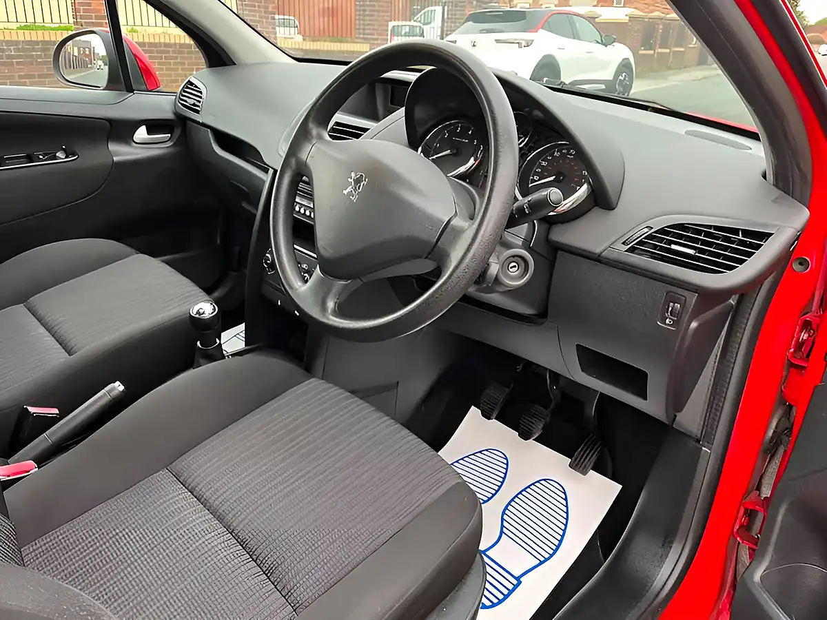 Used 2010 Peugeot 207 Urban Flamenco Red - Interior and Exterior details 15
