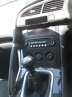 Used 2010 Peugeot 3008 Sport Grey - Interior and Exterior details 11