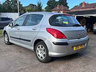 Used 2010 Peugeot 308 S Silver - Interior and Exterior details 5