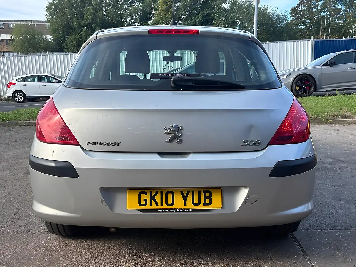 Used 2010 Peugeot 308 S Silver - Interior and Exterior details 6