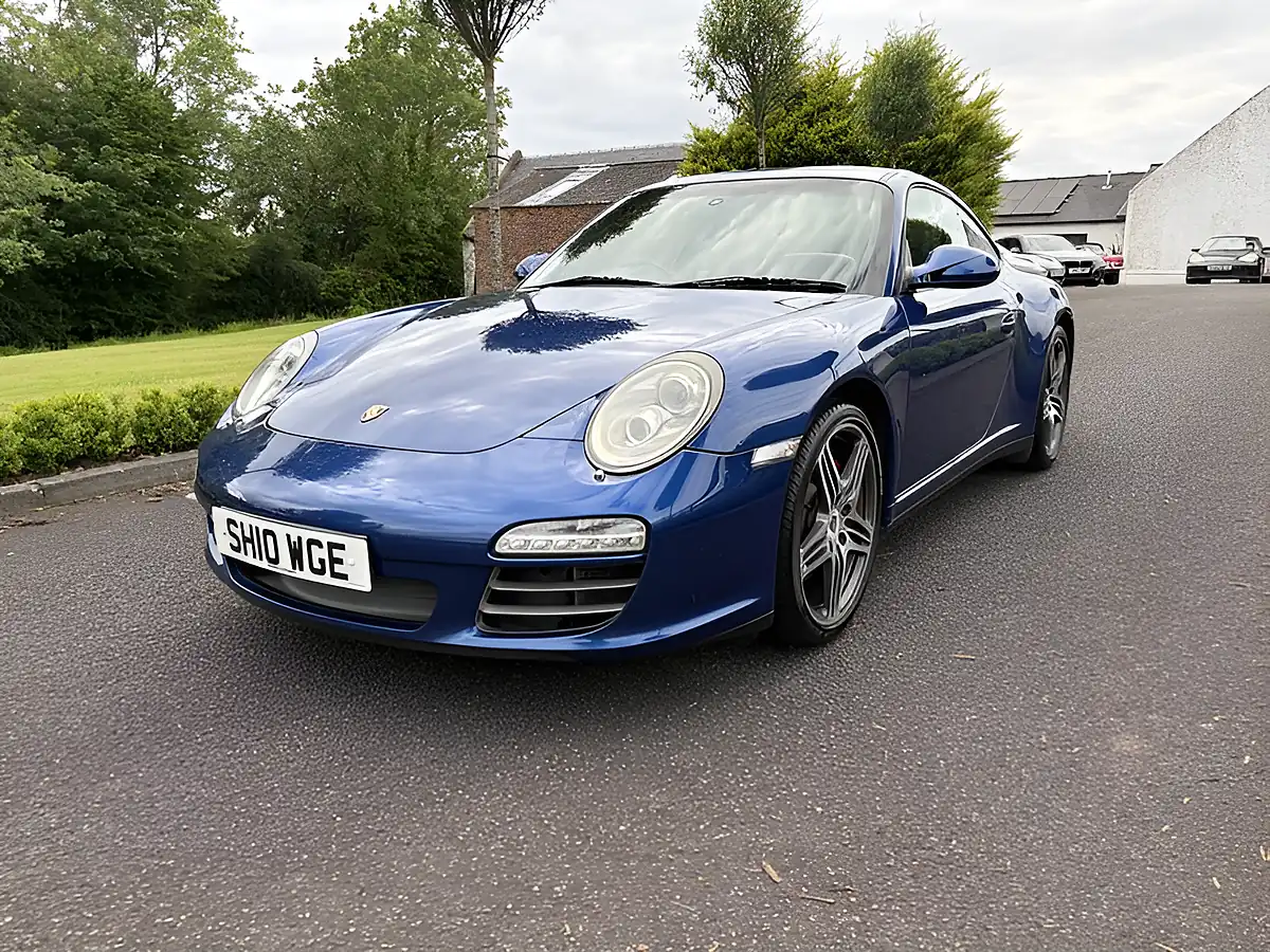 Used 2010 Porsche 911 Carrera 4S Aqua Blue Metallic - Interior and Exterior details 7