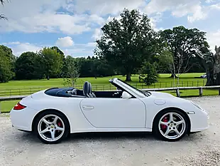 Used 2010 Porsche 911 Carrera 4S White - Interior and Exterior details 4