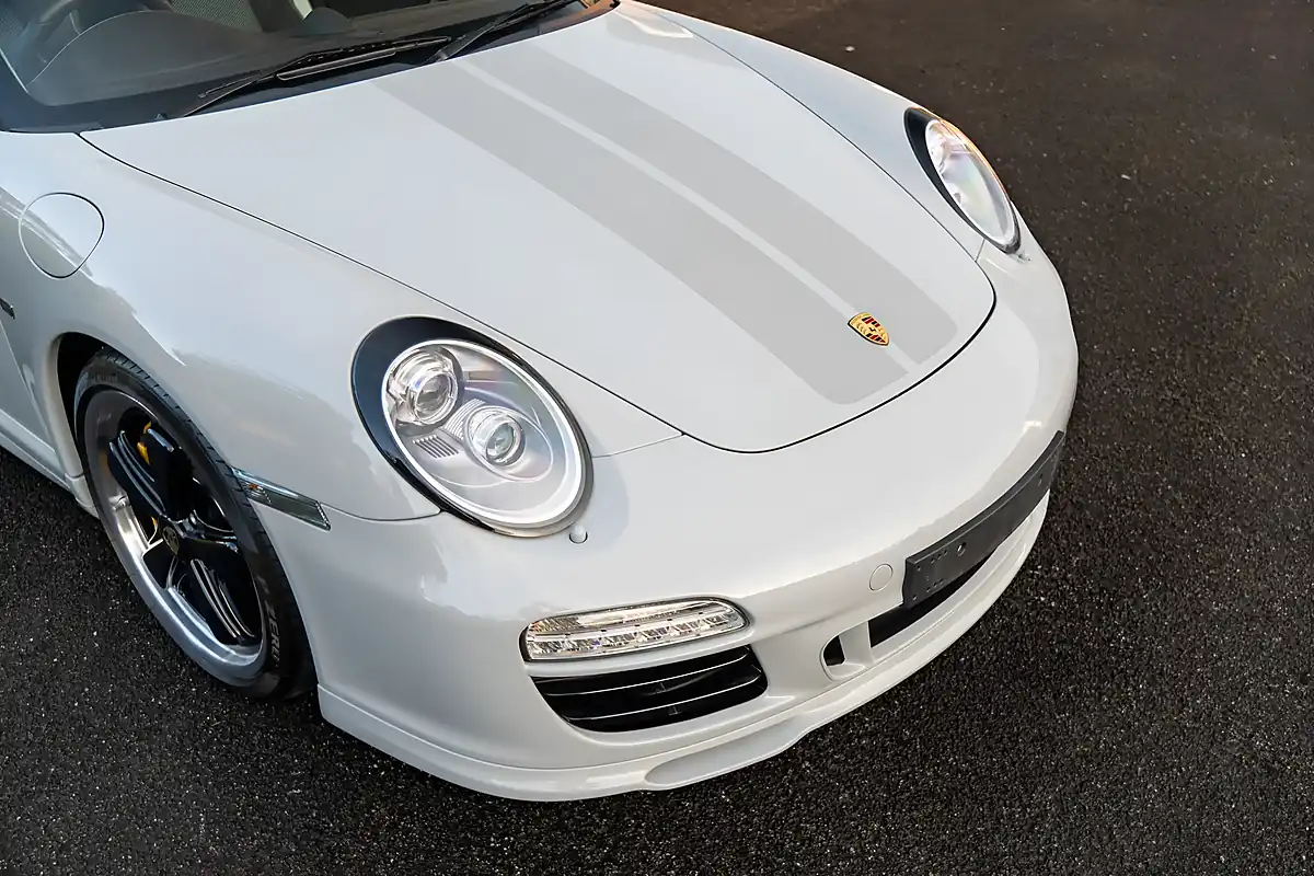 Used 2010 Porsche 911 Sport Classic Sport Classic Grey - Interior and Exterior details 8