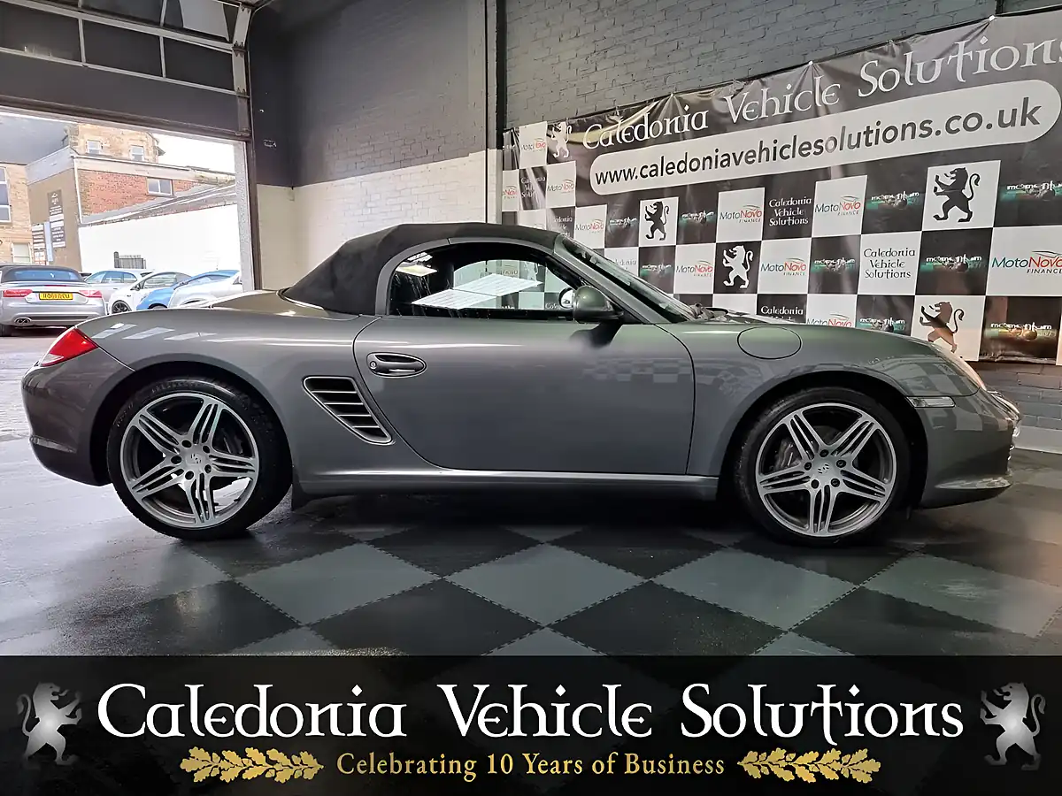 Used 2010 Porsche Boxster Grey - Interior and Exterior details 19