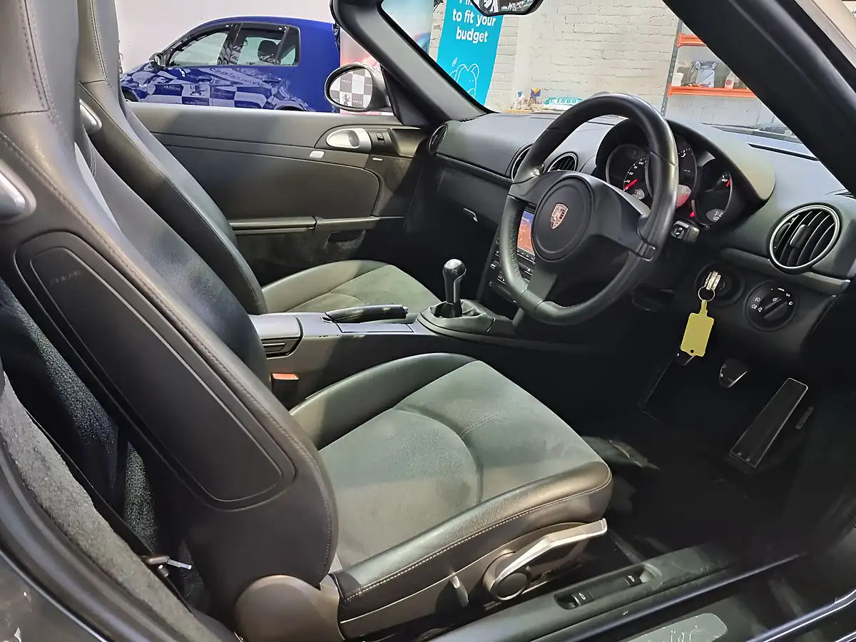 Used 2010 Porsche Boxster Grey - Interior and Exterior details 5