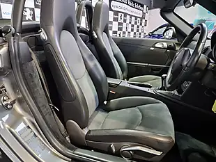 Used 2010 Porsche Boxster Grey - Interior and Exterior details 7