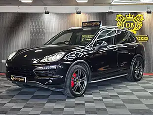 Used 2010 Porsche Cayenne Tiptronic Black - Interior and Exterior details 6