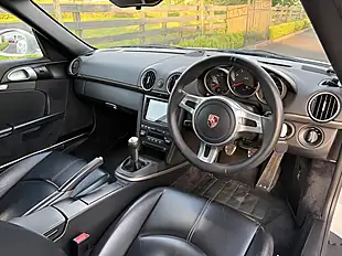 Used 2010 Porsche Cayman Gen2 Coupe Carrera White - Interior and Exterior details 16