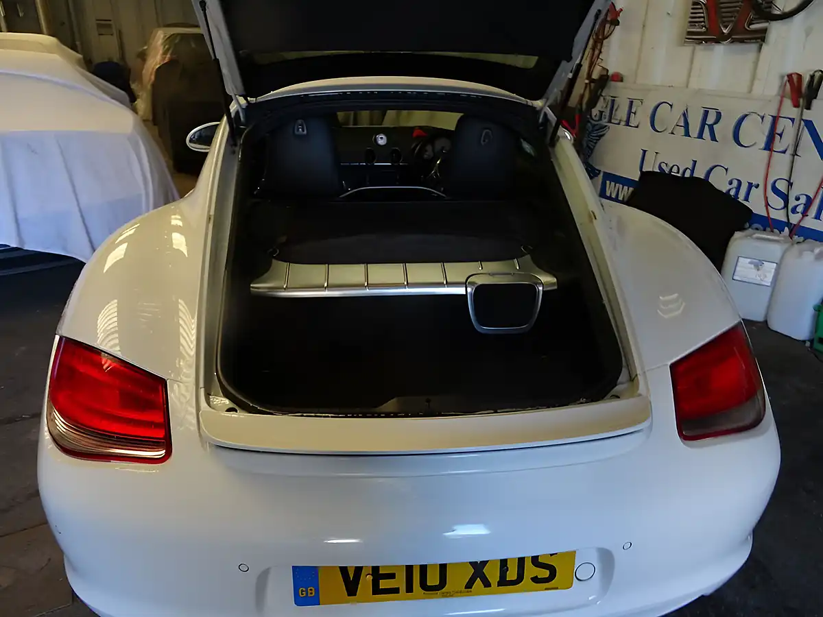 Used 2010 Porsche Cayman S Coupe White - Interior and Exterior details 20