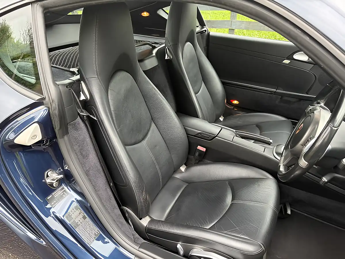 Used 2010 Porsche Cayman S Dark Night Blue - Interior and Exterior details 15