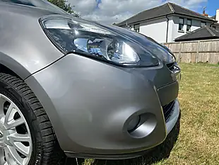 Used 2010 Renault Clio Dynamique Tomtom Grey - Interior and Exterior details 9