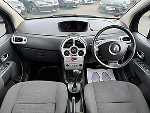 Used 2010 Renault Grand Modus Dynamique Auto Black - Interior and Exterior details 3