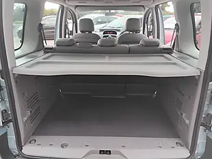 Used 2010 Renault Kangoo Expression Blue - Interior and Exterior details 16