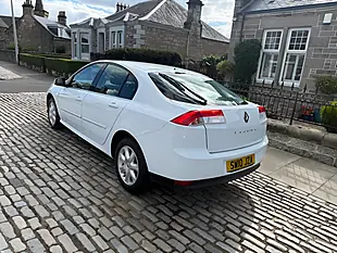 Used 2010 Renault Laguna Expression White - Interior and Exterior details 11