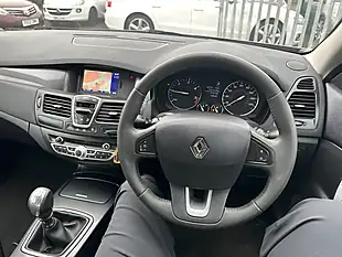 Used 2010 Renault Laguna Tomtom Edition Grey - Interior and Exterior details 13