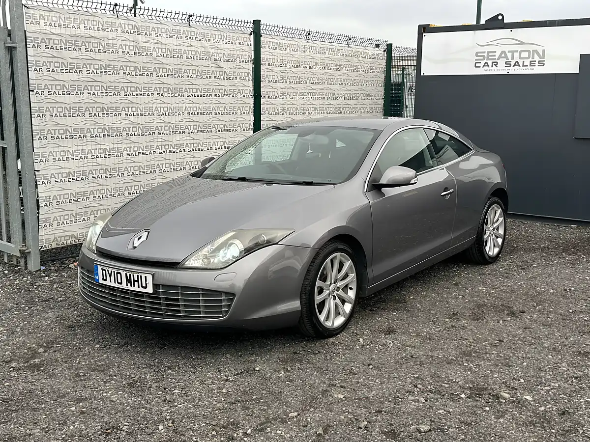 Used 2010 Renault Laguna Tomtom Edition Grey - Interior and Exterior details 3