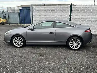 Used 2010 Renault Laguna Tomtom Edition Grey - Interior and Exterior details 4