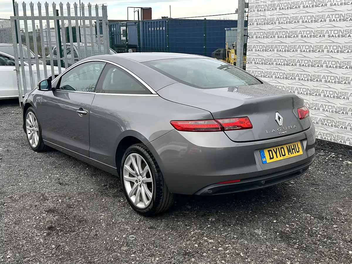 Used 2010 Renault Laguna Tomtom Edition Grey - Interior and Exterior details 5