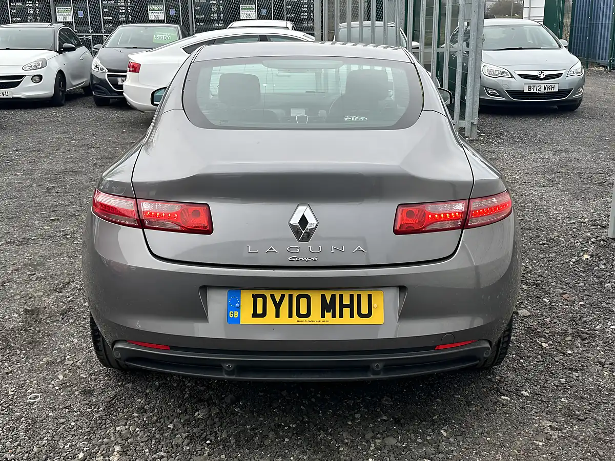 Used 2010 Renault Laguna Tomtom Edition Grey - Interior and Exterior details 6