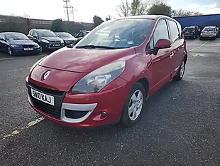 Used 2010 Renault Scenic Dynamique Tom-Tom Red - Interior and Exterior details 3