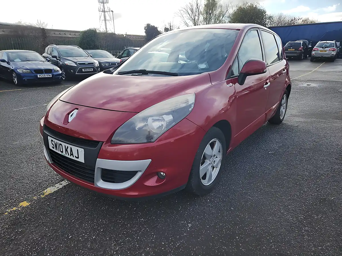 Used 2010 Renault Scenic Dynamique Tom-Tom Red - Interior and Exterior details 3