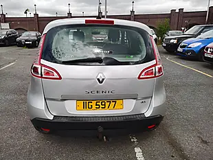 Used 2010 Renault Scenic Dynamique Tom-Tom Silver - Interior and Exterior details 6