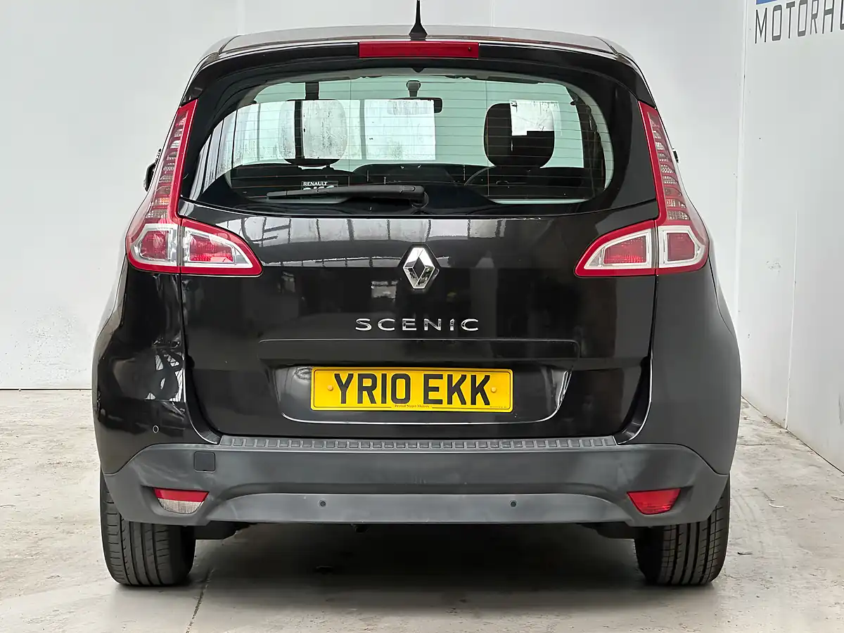 Used 2010 Renault Scenic I-Music Black - Interior and Exterior details 5
