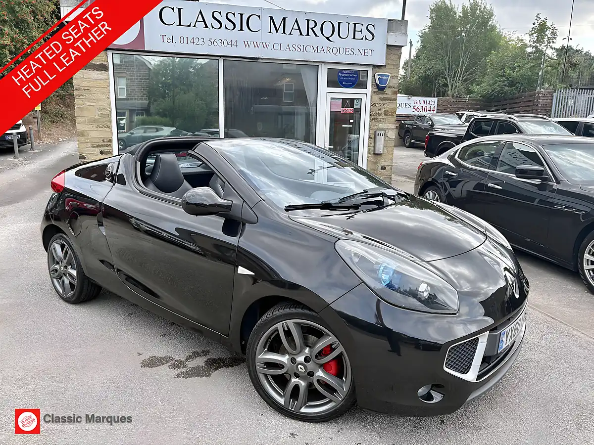 Used 2010 Renault Wind Dynamique S Black - Front View