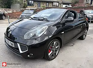 Used 2010 Renault Wind Dynamique S Black - Interior and Exterior details 4