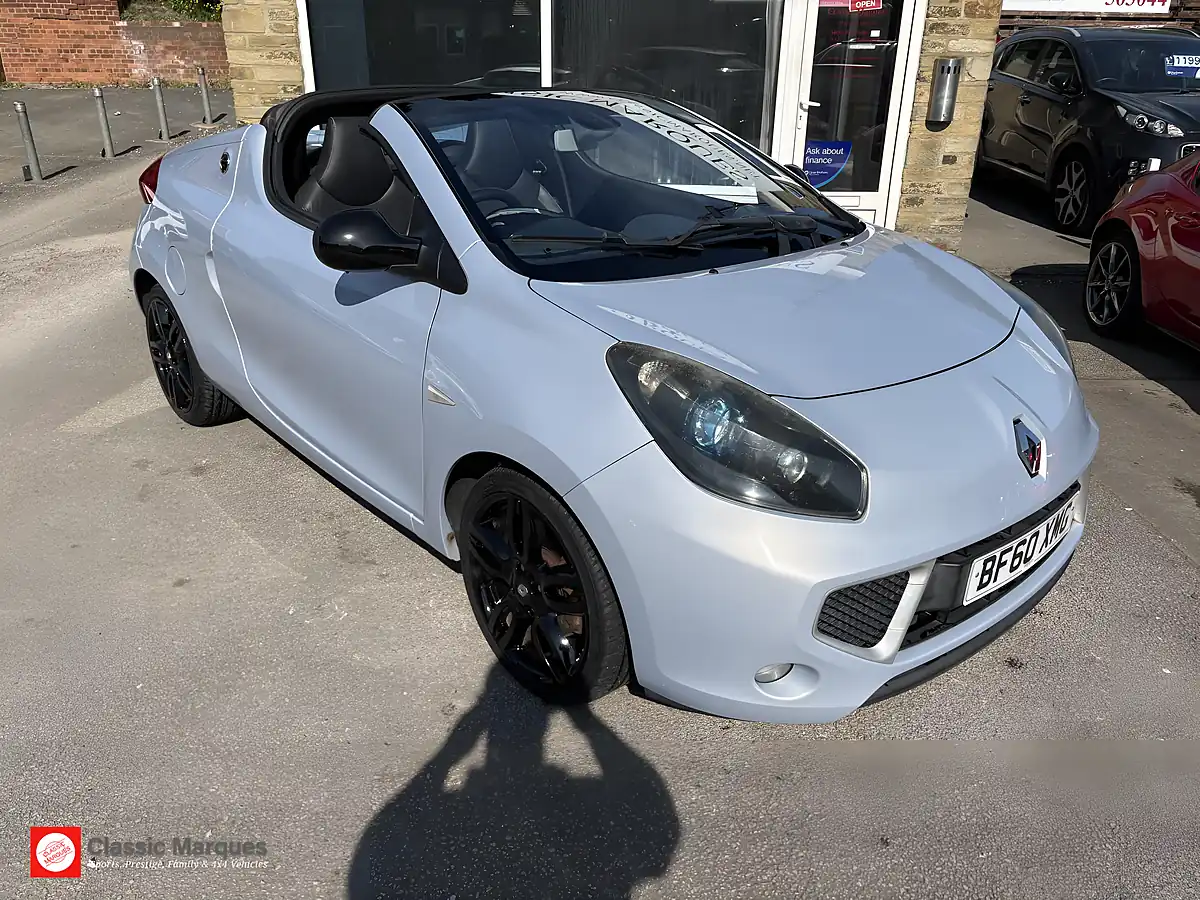 Used 2010 Renault Wind Dynamique S Mirage Grey - Interior and Exterior details 7