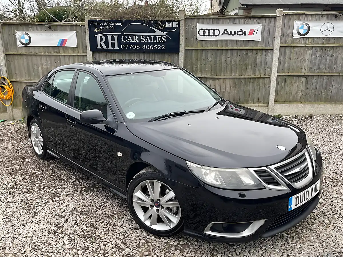 Used 2010 Saab 9-3 Aero Black - Interior and Exterior details 17
