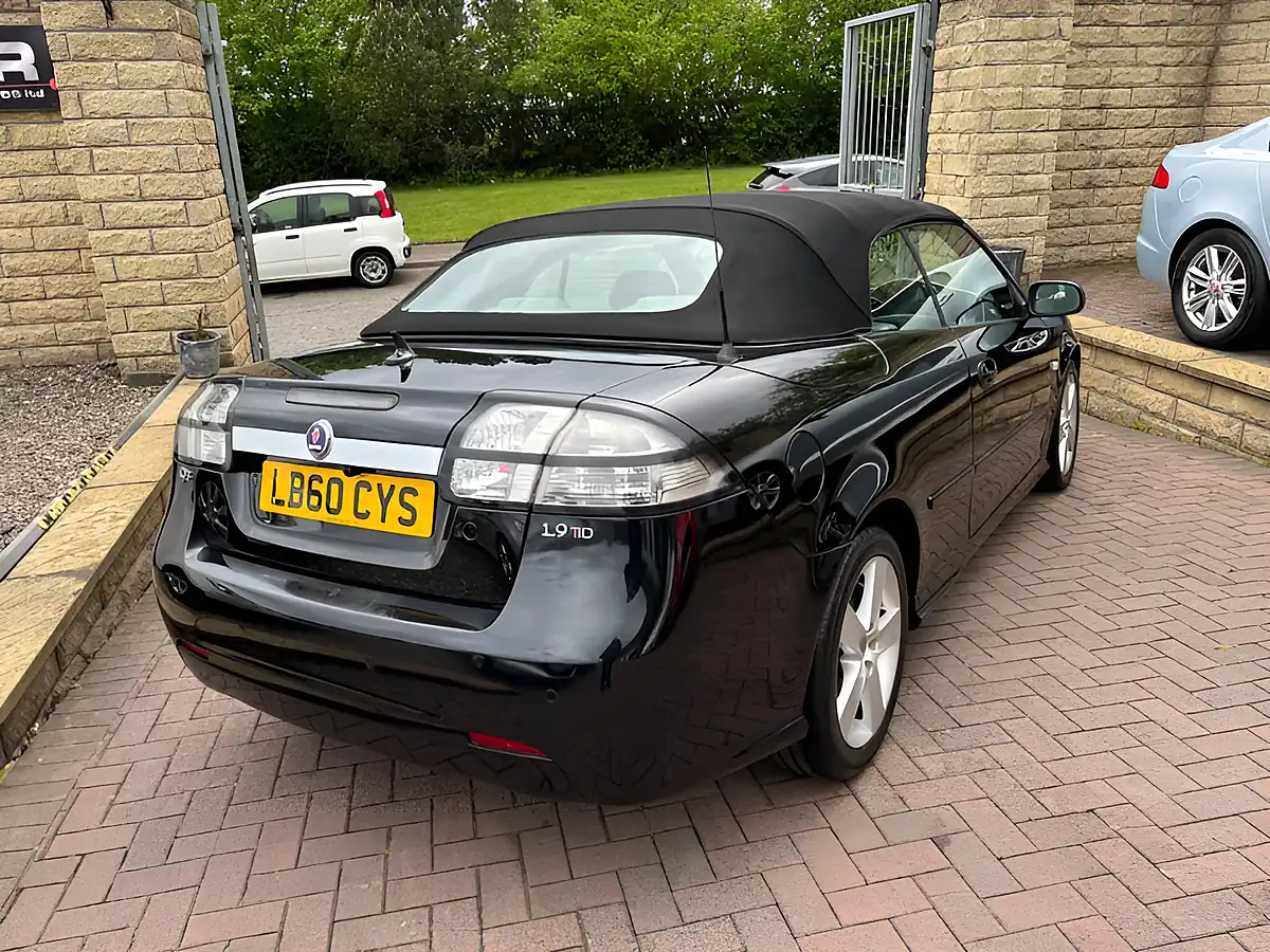 Used 2010 Saab 9-3 Linear Se Black - Interior and Exterior details 16