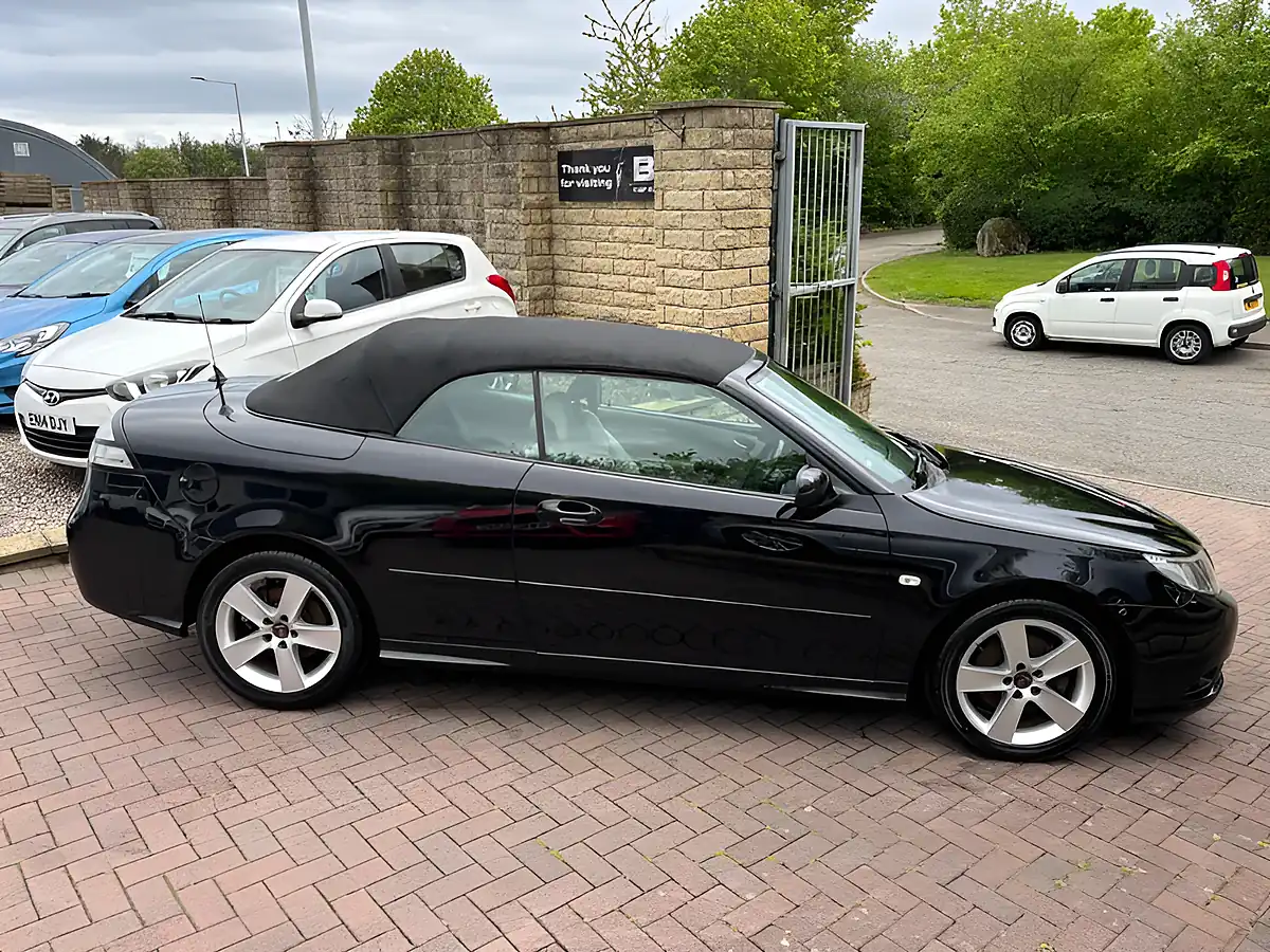 Used 2010 Saab 9-3 Linear Se Black - Interior and Exterior details 20