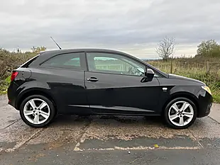 Used 2010 SEAT Ibiza Sport Coupe Black - Interior and Exterior details 2